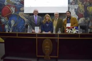 Die Buchpräsentation von "Promotionsplanung und Exposee" in Bolivien war ein voller Erfolg.