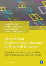 Cover "International Developments in Research on Extended Education"